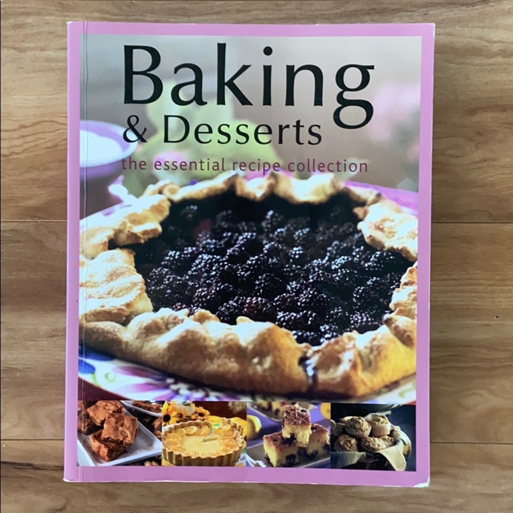 Parragon Baking and Dessert Book